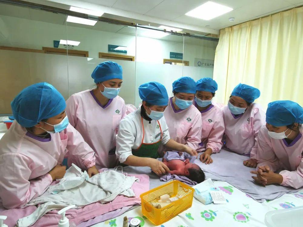 通榆县妇婴监护型护送